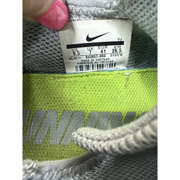 Nike Free‎ RN 2018 Wolf Grey Size 9.5 Athletic Comfy Running Exercise - Picture 10 of 11